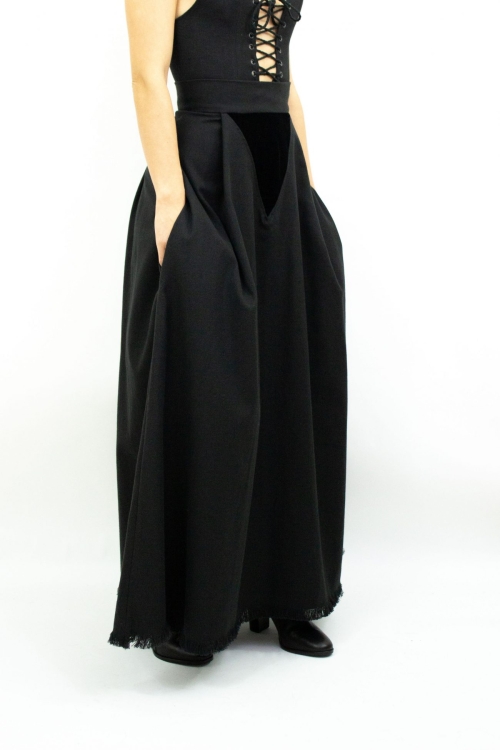 Black Helvelva Skirt by Carmen Calburean