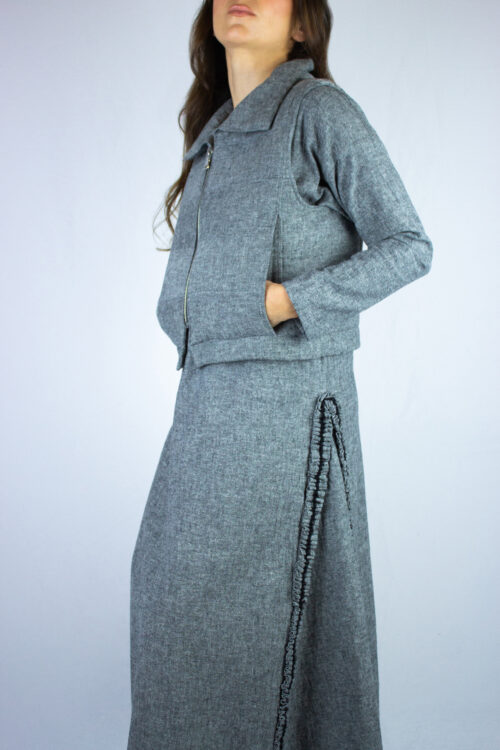 Woman wearing grey Lita organic vest by Carmen Calburean